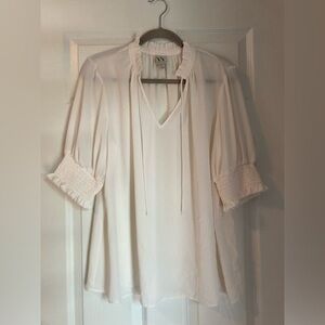 Worthington Womens Split Tie Neck short sleeve Ivory blouse. Size XLT